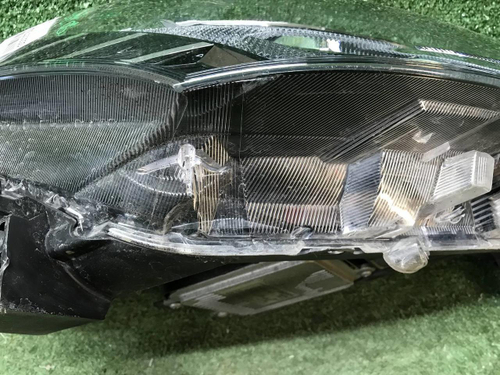 Битая Фара правая Haval Jolion (2021-н.в.) LED