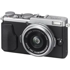 Фотоаппарат Fujifilm X70 Silver
