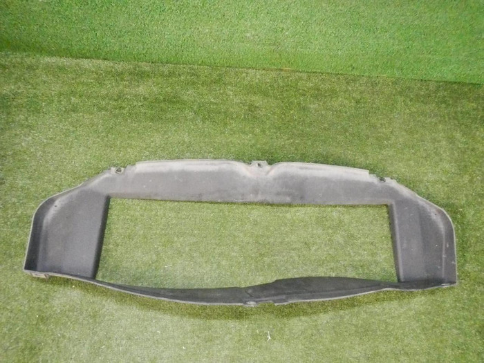 Воздуховод радиатора Maserati Levante (2016-2024)