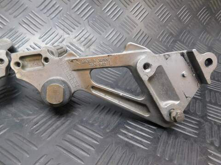 Подножки пассажирские Kawasaki ZZR1100 99 (с кронштейнами)