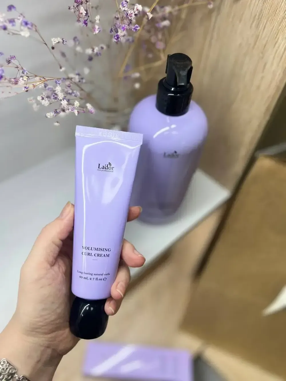 Крем-эссенция для объёма и вьющихся волос LA'DOR Volumising Curl Cream, 80 мл.