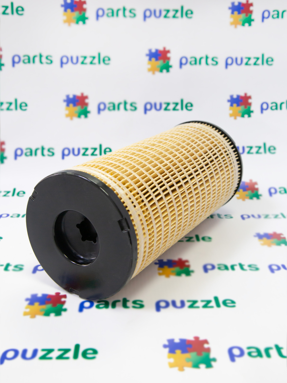 Фильтр топливный, элемент оригинал / ELEMENT,FUEL АРТ: CH10931