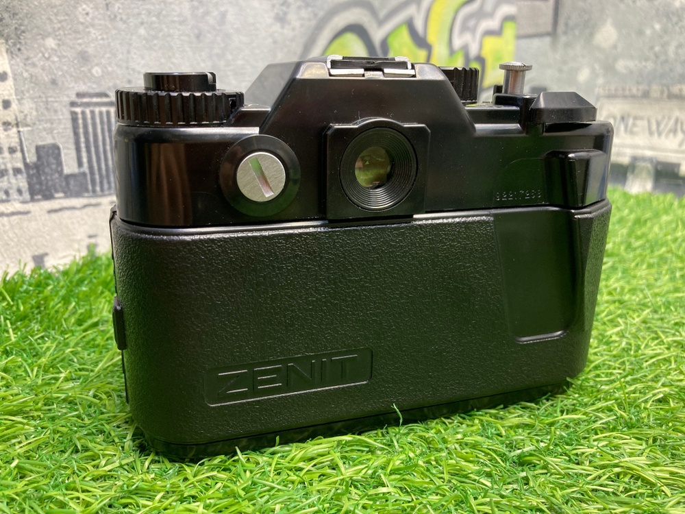 Zenit 122 + Helios-44M-7