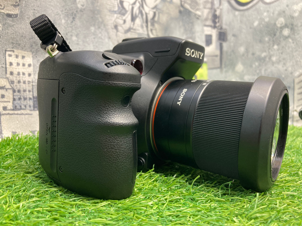 Sony A700 Kit DT 18-70mm