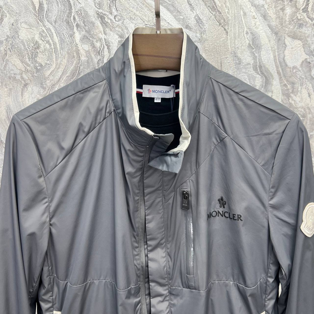Ветровка Moncler