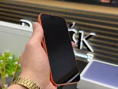 Б/У Телефон Apple iPhone 17 Pro 256Gb Cosmic Orange e-sim 100% (JX6VW4FHNH)
