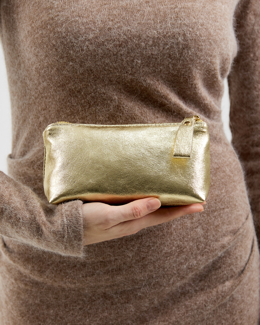 Косметичка 699 03/З золотой