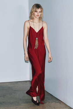 ZARA АТЛАСНОЕ ПЛАТЬЕ-КОМБИНАЦИЯ ИЗ КОЛЛЕКЦИИ ZW, ВИННЫЙ