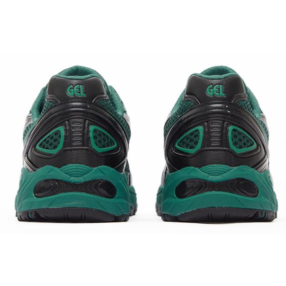 Asics Gel'Kahana TR V4 - Популярная новинка в мире зеленых наушников.