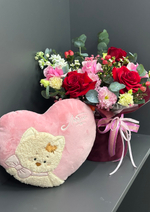 Композиция в цилиндре + мягкая игрушка-сердце