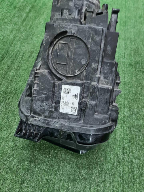 Фара правая Mercedes GLB X247 (2019-2023) LED