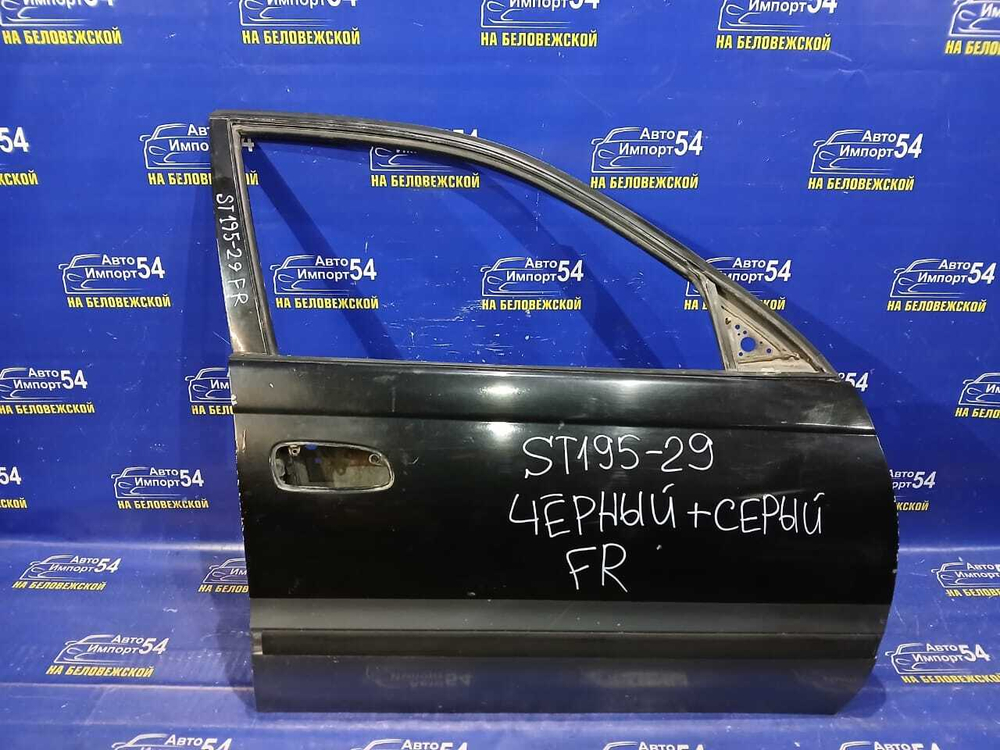 Дверь передняя правая TOYOTA CALDINA 1994
