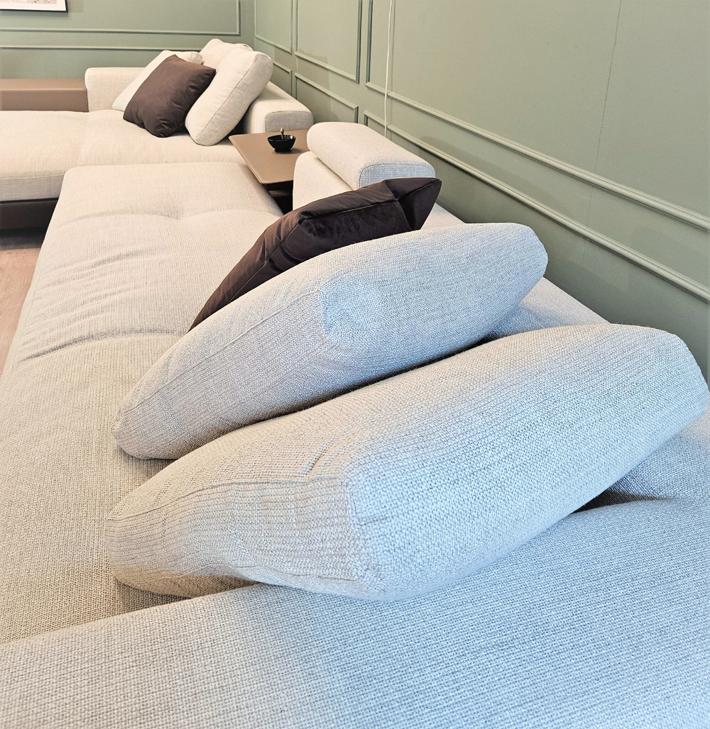 Диван угловой White