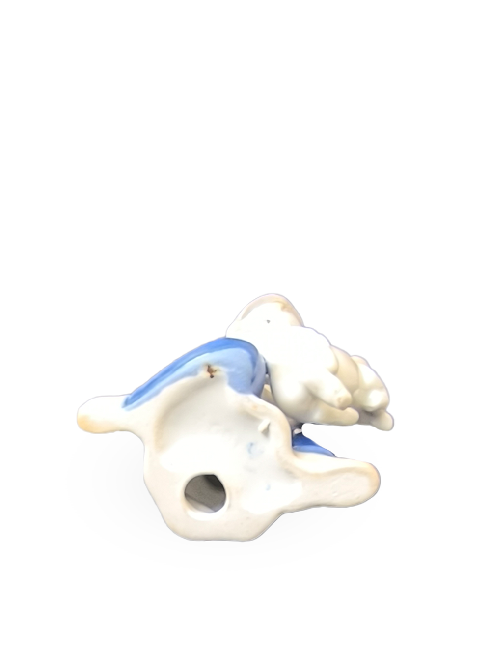 Фарфоровая статуэтка "Мальчик со свиньей" Wagner & Apel