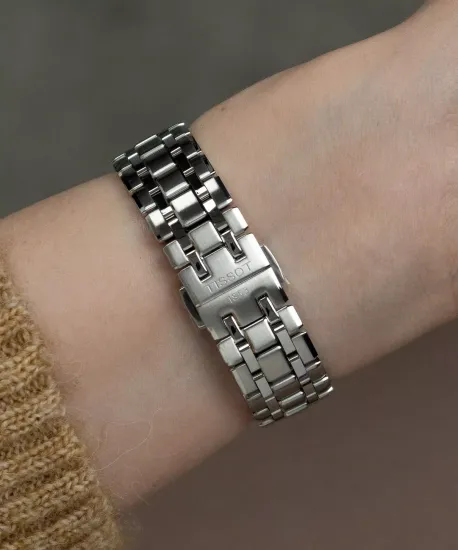 Наручные часы Tissot T139.207.11.031.00