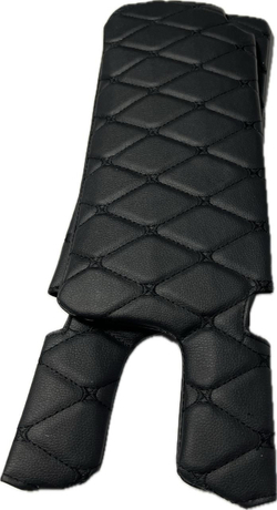 Чехлы на козырьки ВАЗ 2108, 2109, 21099, 2113, 2114, 2115 (чёрная нить Бабочка)