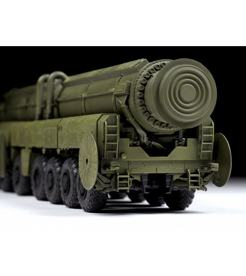 Сборная модель ZVEZDA Российский РКСН "Тополь", 1/72