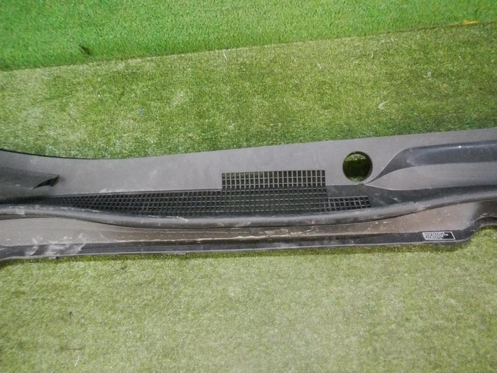 Жабо Lexus UX (2018-н.в.)