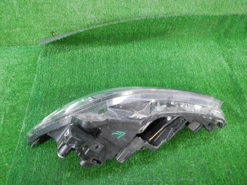 Битая Фара правая Nissan Qashqai J11 (2013-2019) галоген