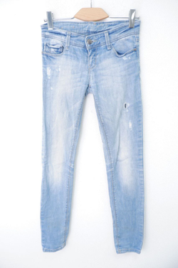 Джинсы Stradivarius светлые 40/42 размер