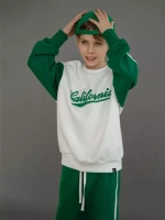 Спортивный костюм для мальчика в школу