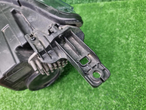 Фара правая Chery Tiggo 8 Pro Max (22-нв) LED