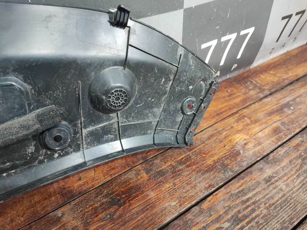 Кожух замка капота Changan UNI-K 20-нв Б/У Оригинал CD569F2709080100