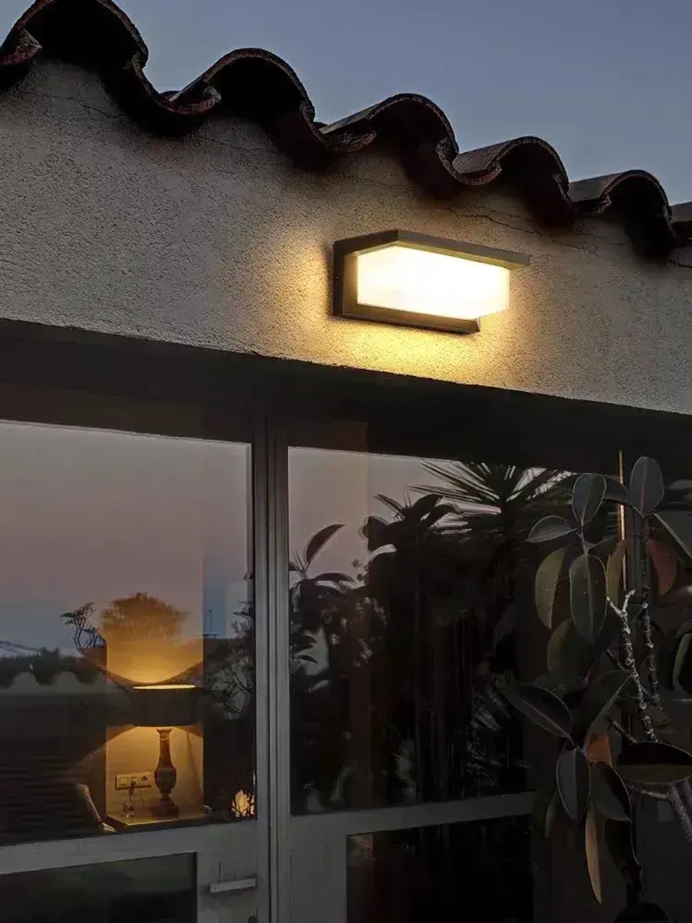 Светильник настенный светодиодный, бра, уличный фонарь с датчиком движения, влагозащищенный IP65,19 Вт, черный 4000K