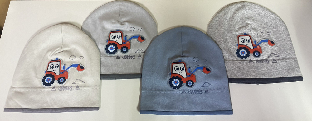 Шапка трикотажная однослойная на мальчика из хлопка ,размер 46-48, цвета в ассортименте