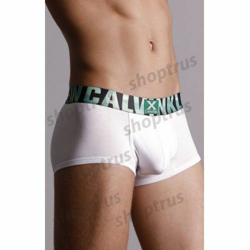 Мужские трусы боксеры белые Calvin Klein X Word Trunk