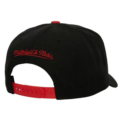 Баскетбольная кепка Mitchell&Ness NBA Class Act Pro Chicago Bulls Cap Black
