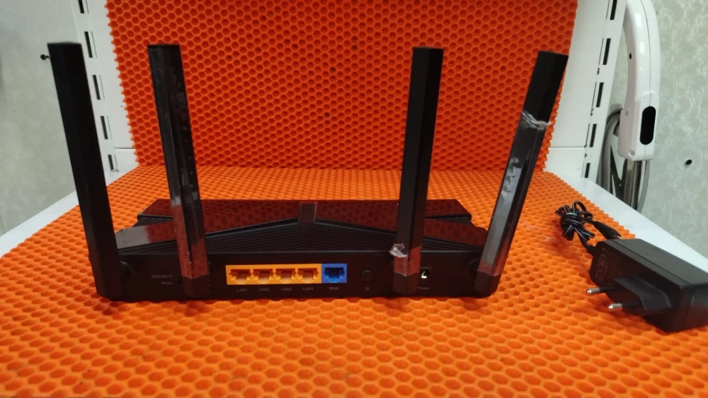 Wi-Fi Роутер Тр-Link ЕX220