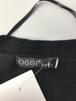 Кофта Oggi на пуговицах 40-42 размер