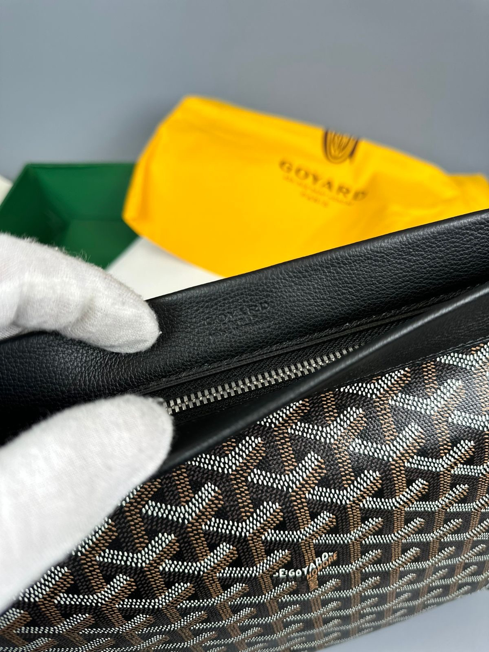 Клатч Goyard