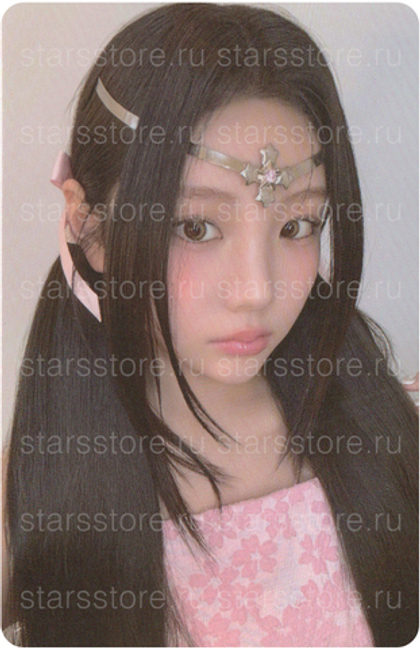 Фотокарта Wonhee ILLIT - bomb (weverse shop)