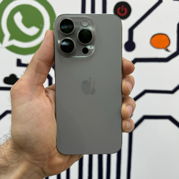 Apple iPhone 15 Pro 256gb серый АКБ 100%