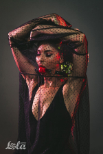 Красный кляп-шарик 4,5см на черных ремешках Lola Games Party Hard Love Spell 1144-02lola