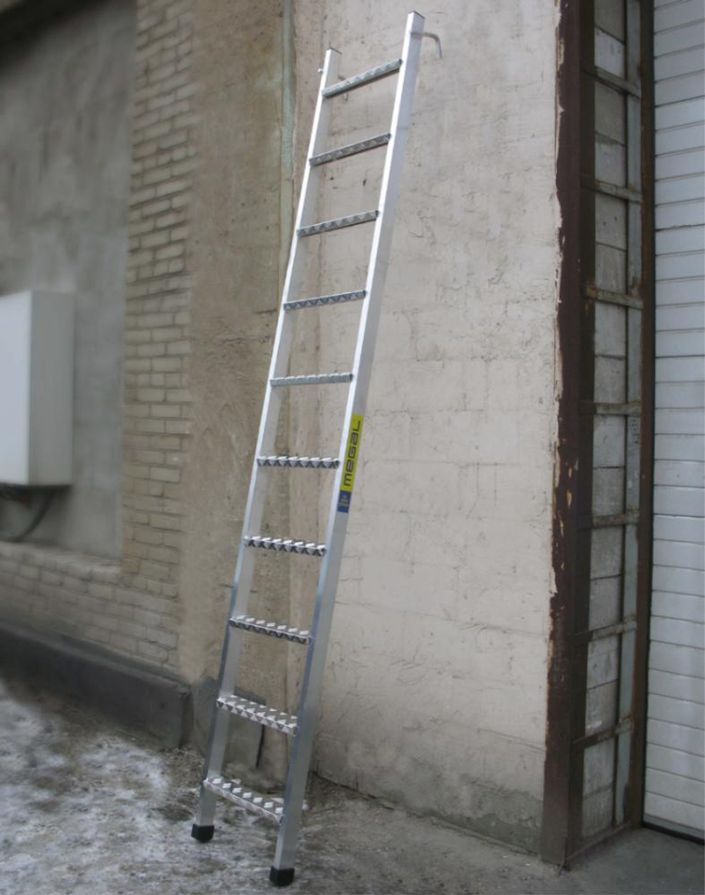 Лестница приставная стеллажная MEGAL ЛПС - 4,0