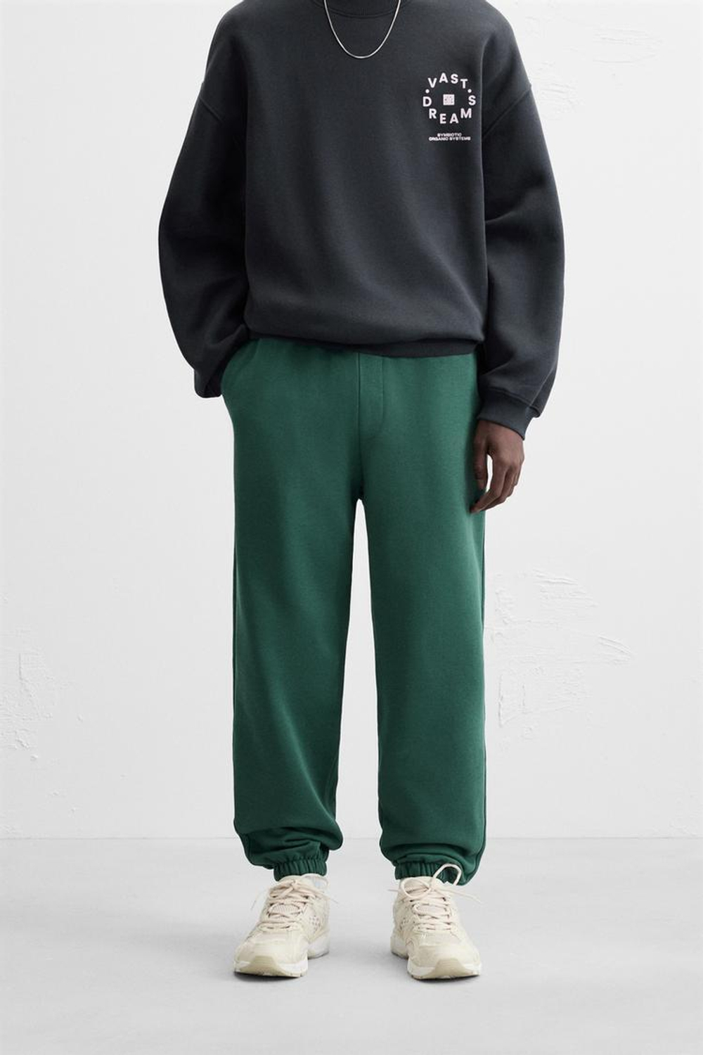 ZARA БАЗОВЫЕ БРЮКИ-ДЖОГГЕРЫ, ЗЕЛЕНЫЙ