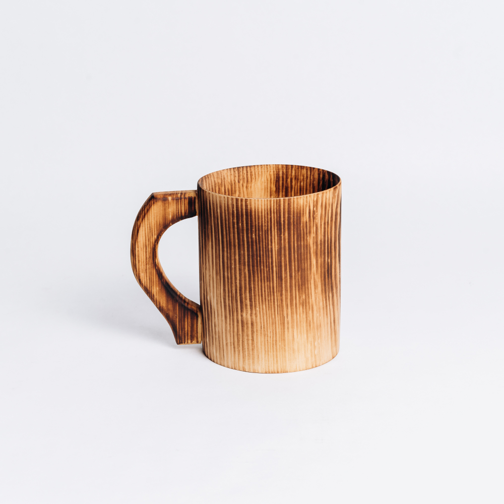 Деревянная кружка из цельного куска древесины кедра для напитков. Неклееная. 500 мл.C55