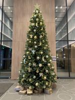 ель искусственная "Сказочная" световая / с встроенной гирляндой