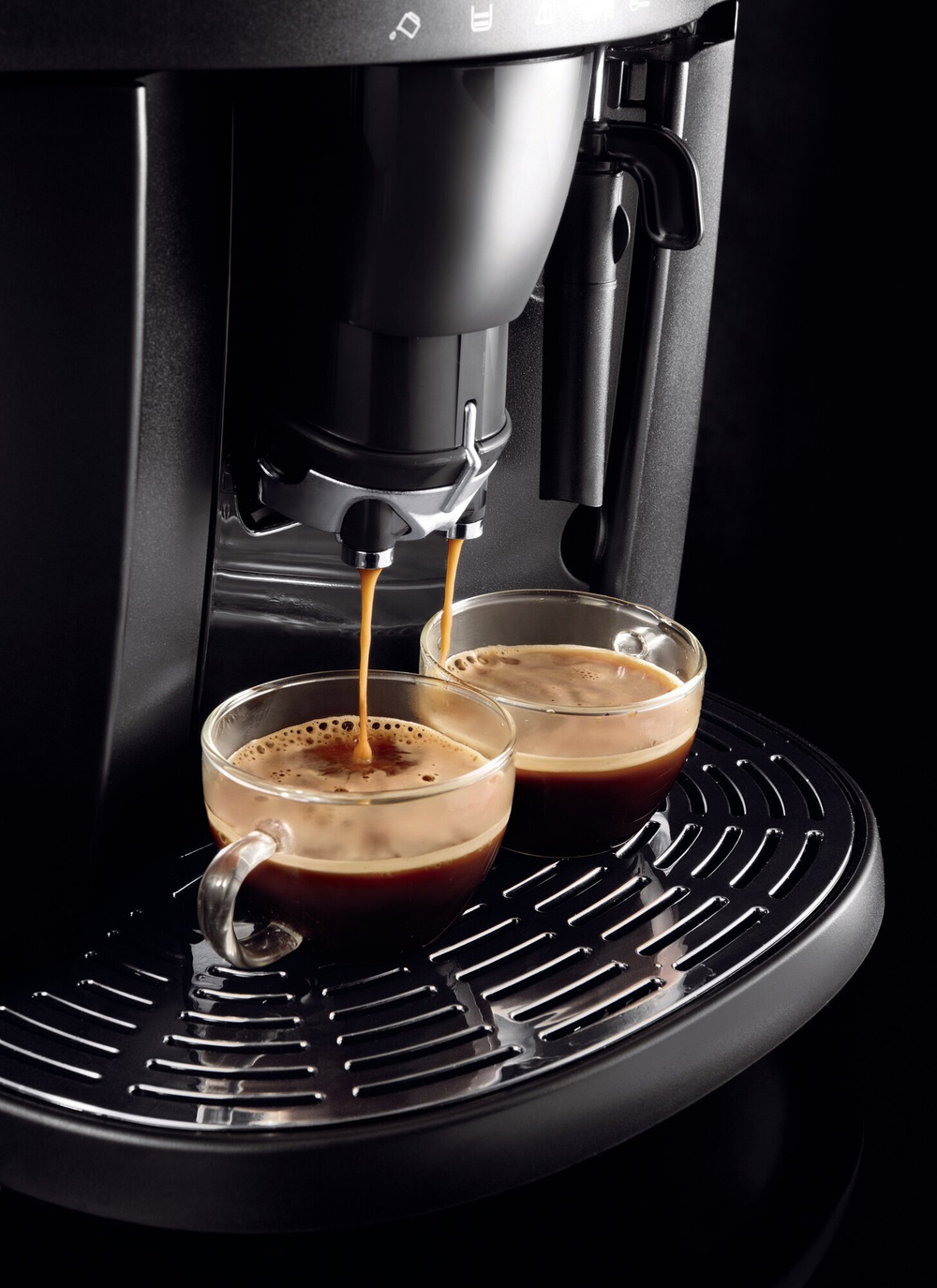 Кофемашина De'Longhi Magnifica ESAM 4000