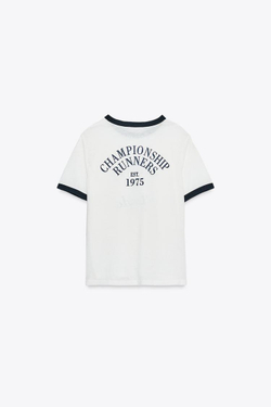 ZARA ФУТБОЛКА ИЗ ЖАККАРДОВОЙ ТКАНИ С НАДПИСЬЮ, ЖЕЛТОВАТО-БЕЛЫЙ