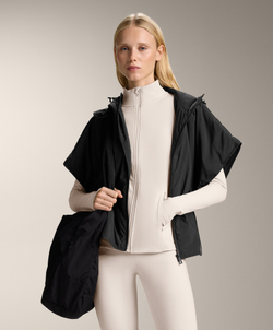 Oysho Утепленный жилет с капюшоном, черный