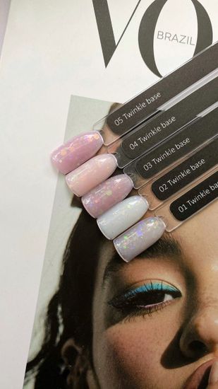 База Base Twinkle Mia 15 мл №03