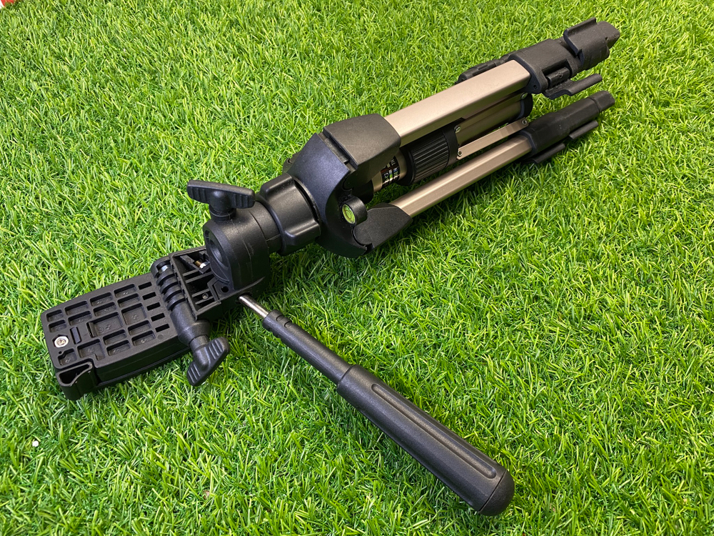 Slik F133 Покупка/Продажа