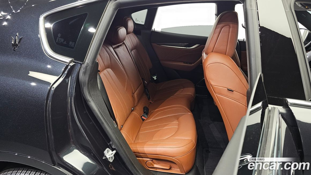 Maserati Levante 3.0 AWD 모데나 (08.2022)