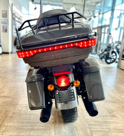 Ultra Limited 114 "Gray Haze" Harley-Davidson 2023