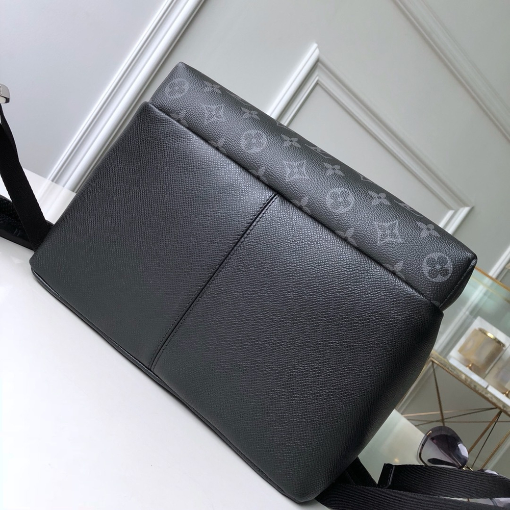 Louis Vuitton Discovery Backpack PM
