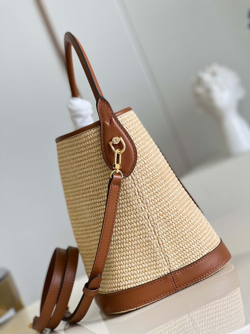 Louis Vuitton Petit Bucket
